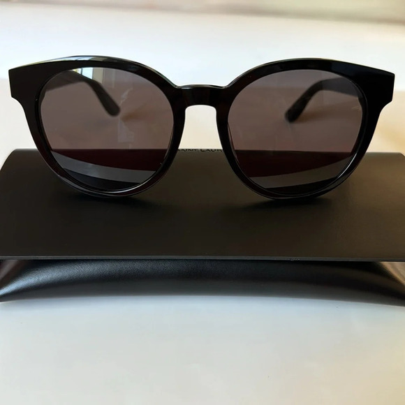 Authentic Saint Laurent 51mm Round Sunglasses Black - Picture 5 of 7